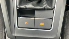 Volkswagen Golf 1.5 TSI 150 Life 5dr Petrol Hatchback